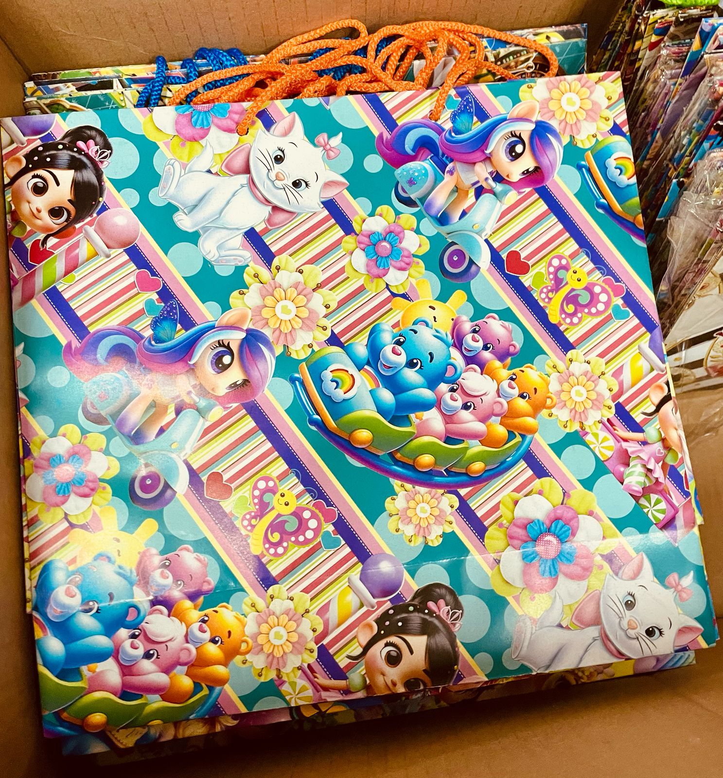 BOLSAS DE REGALO PAPEL COUCHE  GRANDE